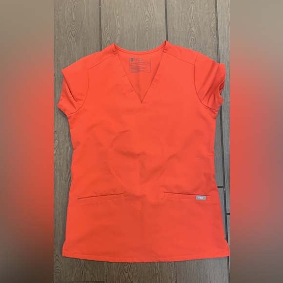 Figgs xxs double pocket scrub top - Picture 1 of 4